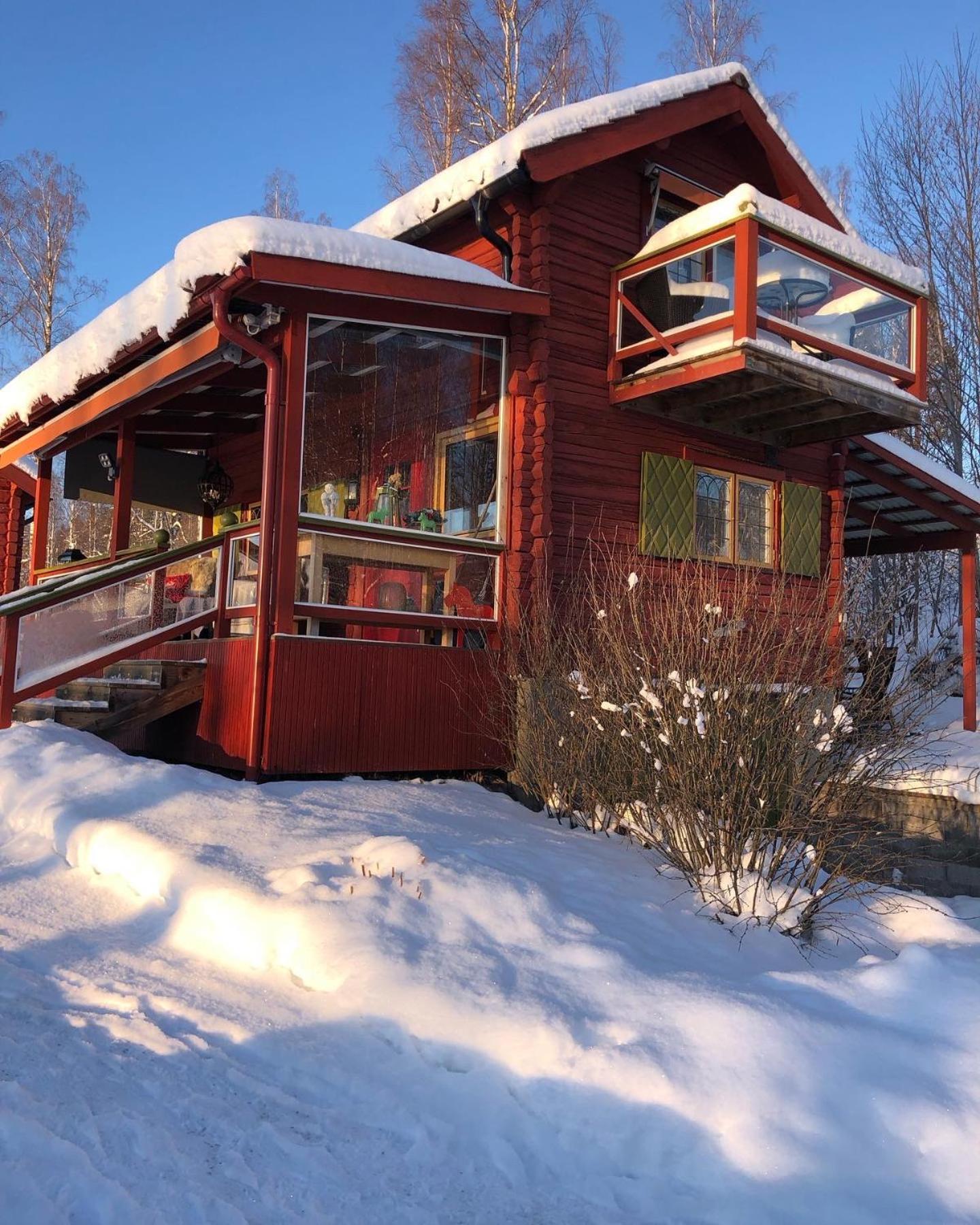 Mysigt Boende I Raettvik Med Utsikt Oever Siljan Exterior foto